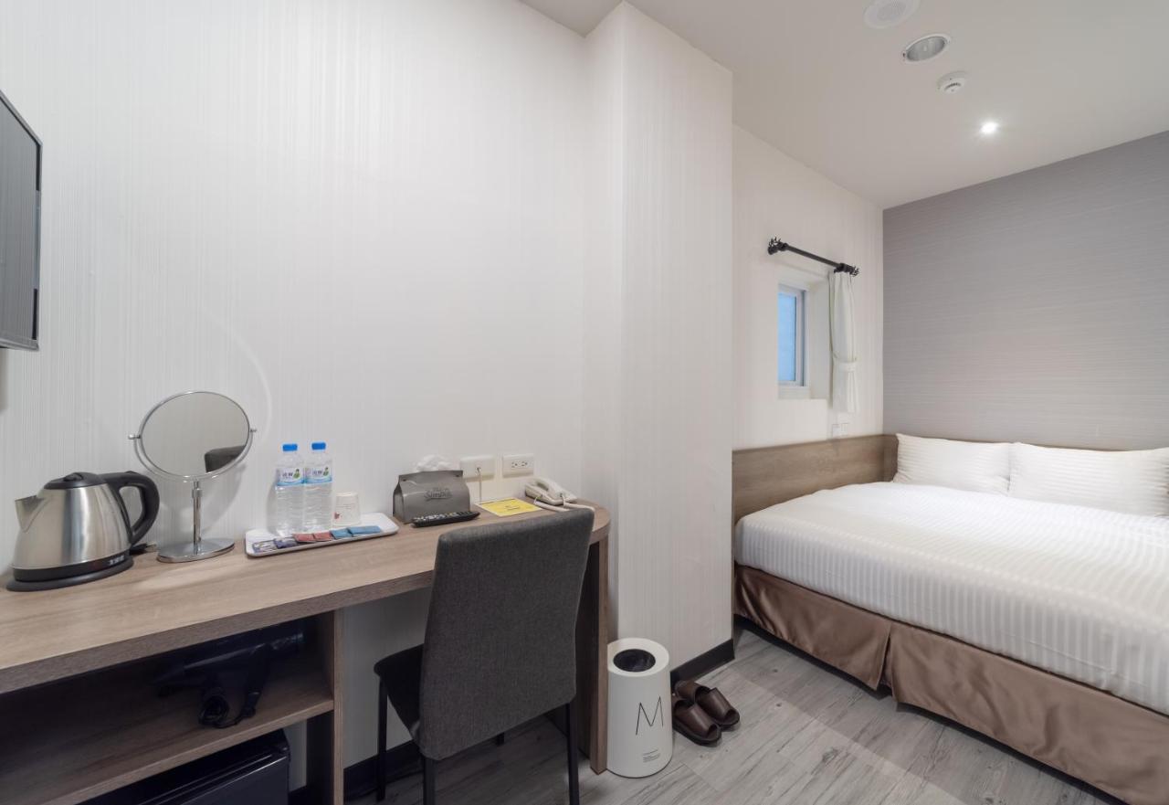 Hotel Brown - Zhongzheng Tainan Buitenkant foto