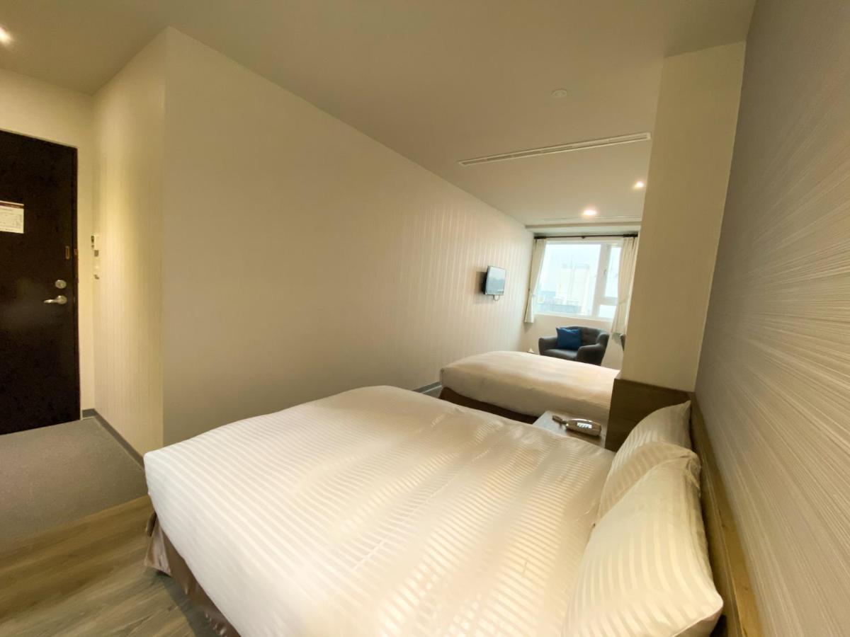 Hotel Brown - Zhongzheng Tainan Buitenkant foto